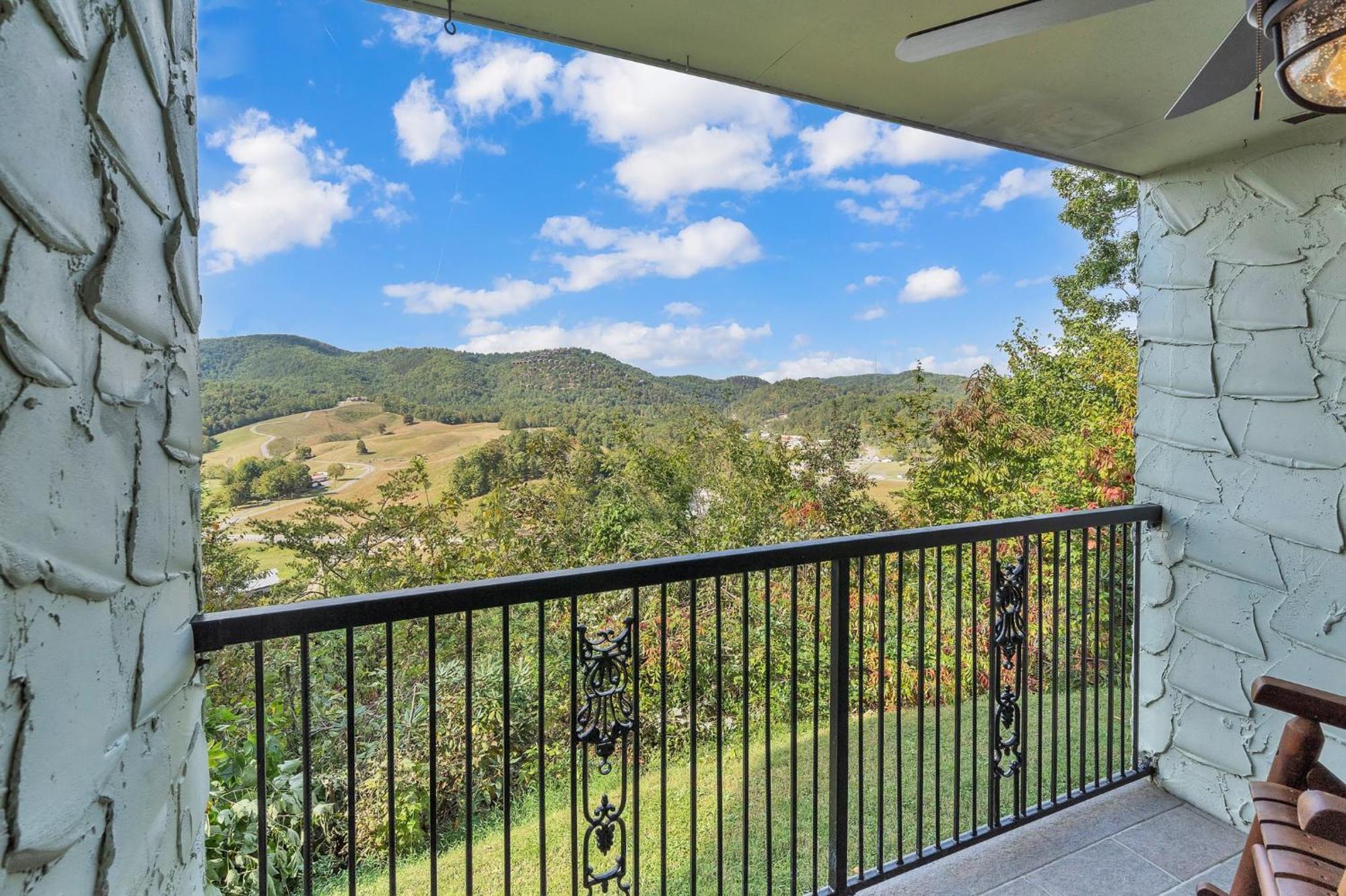 Apartament Mountain Views At Dolly'S Castle Unit 2 Sevierville Zewnętrze zdjęcie